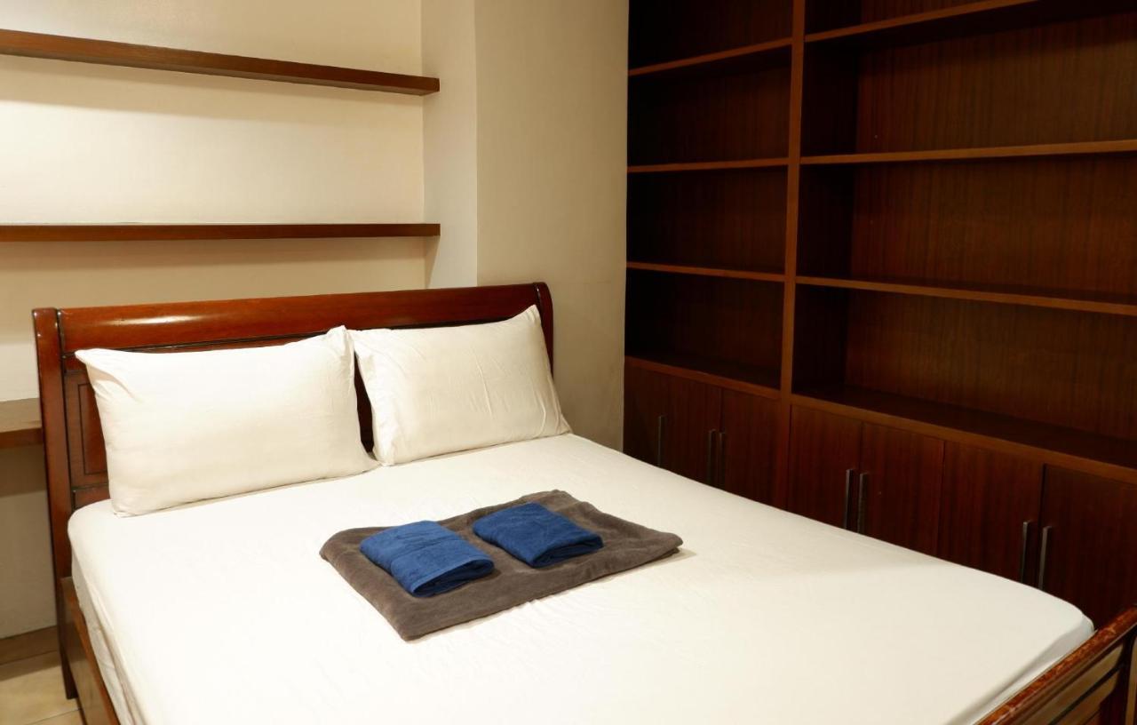 Makati Budget Hotel Makati City Zewnętrze zdjęcie