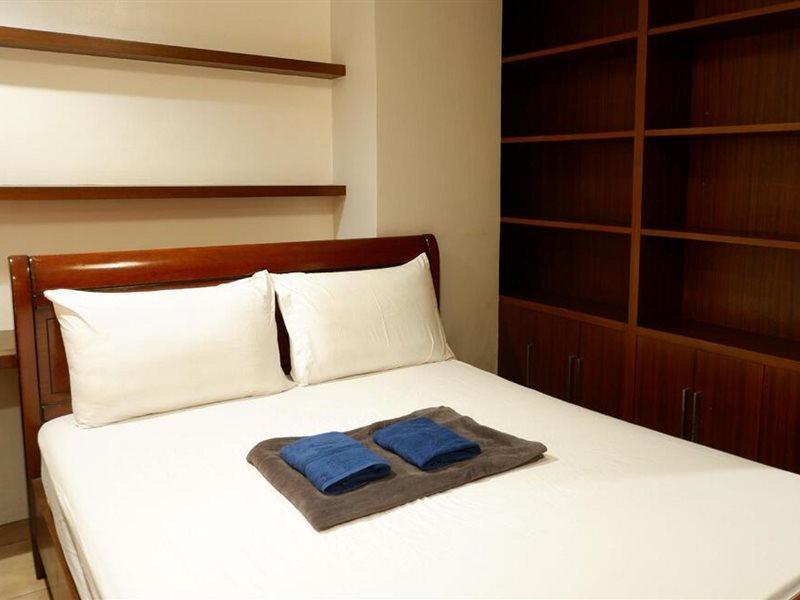 Makati Budget Hotel Makati City Zewnętrze zdjęcie