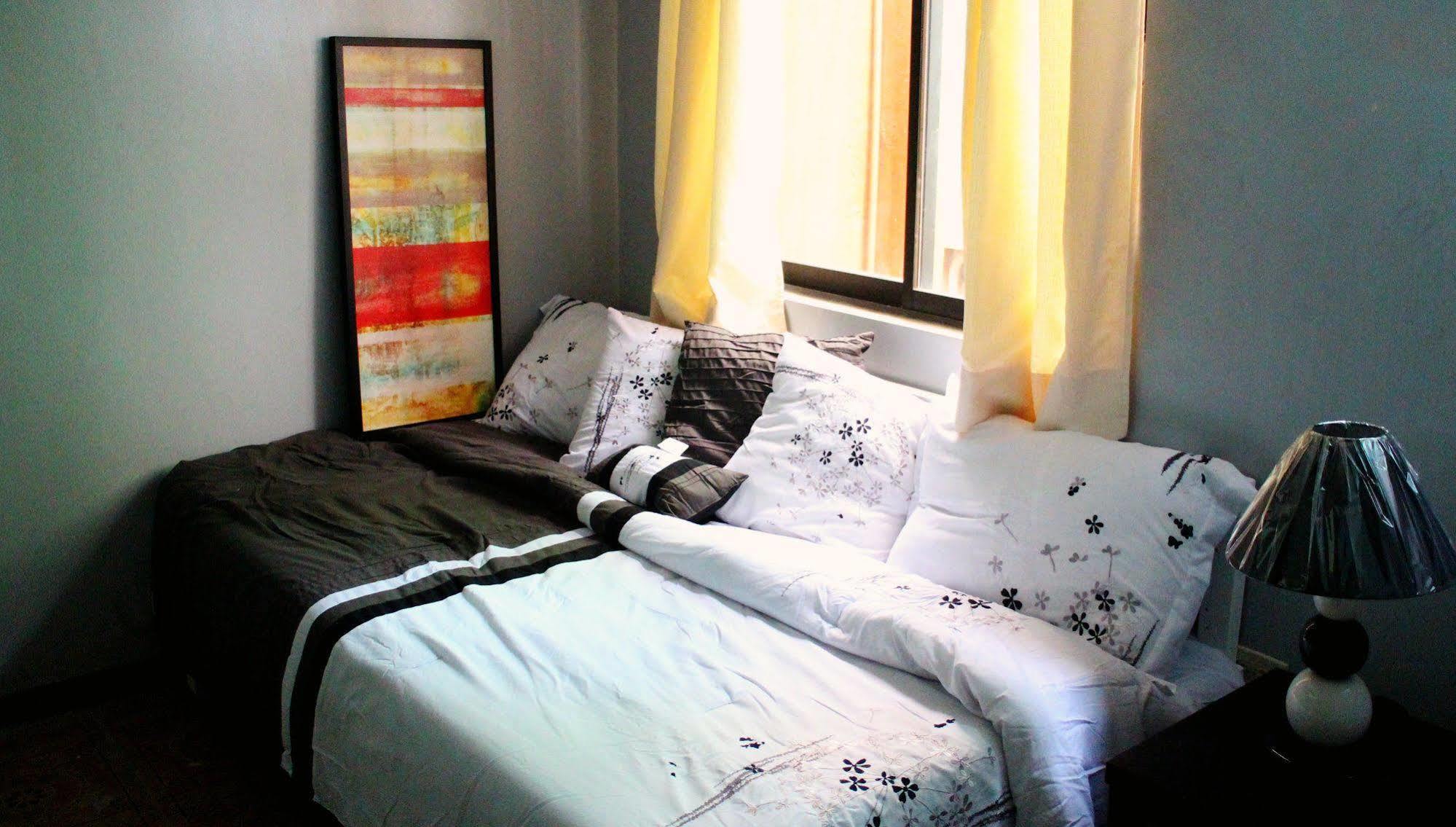 Makati Budget Hotel Makati City Zewnętrze zdjęcie